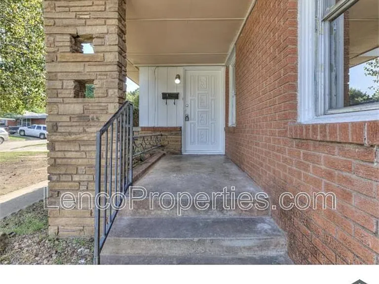 2741 SW Murray Dr — Photo 18