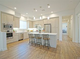 156 Follyhatch, Irvine, CA 92618