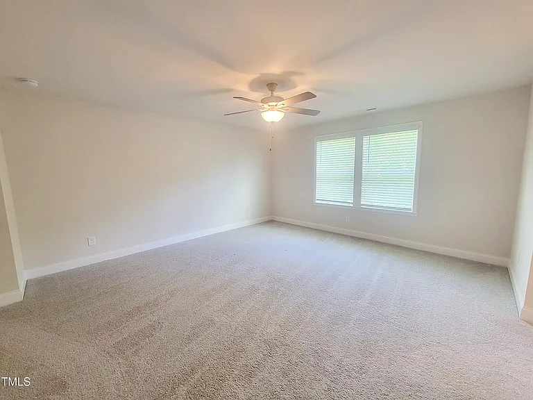 121 Scoville Rd — Photo 46