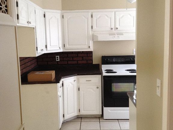 2nd image of 5508 W 79th St