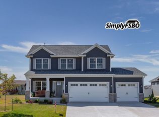 5564 Emily Rd, Bettendorf, IA 52722