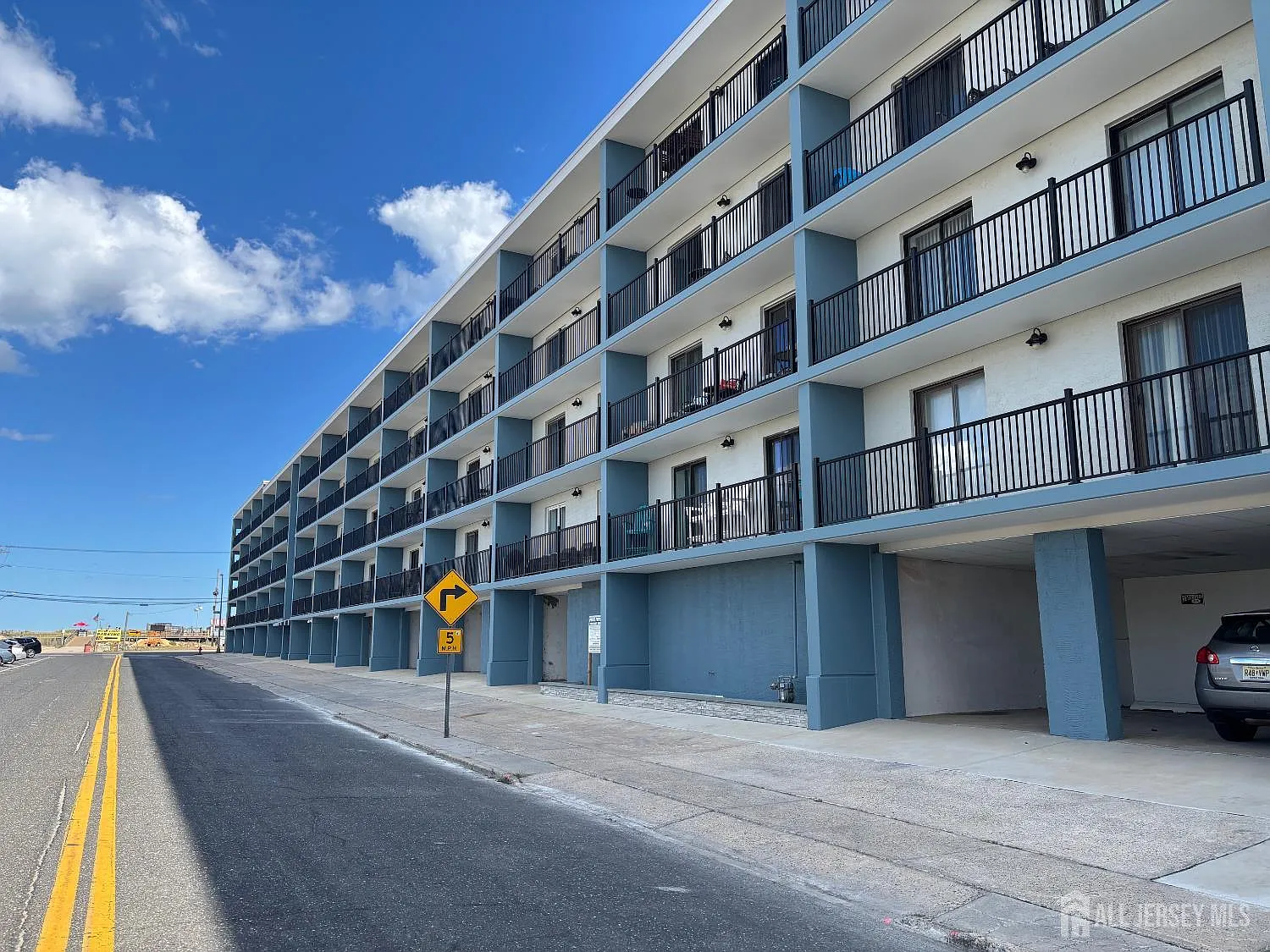 51 Hiering Ave #A-4 photo 1