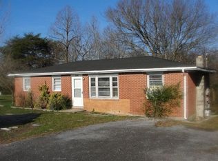 3170 Dyer Long Rd, Cookeville, TN 38501