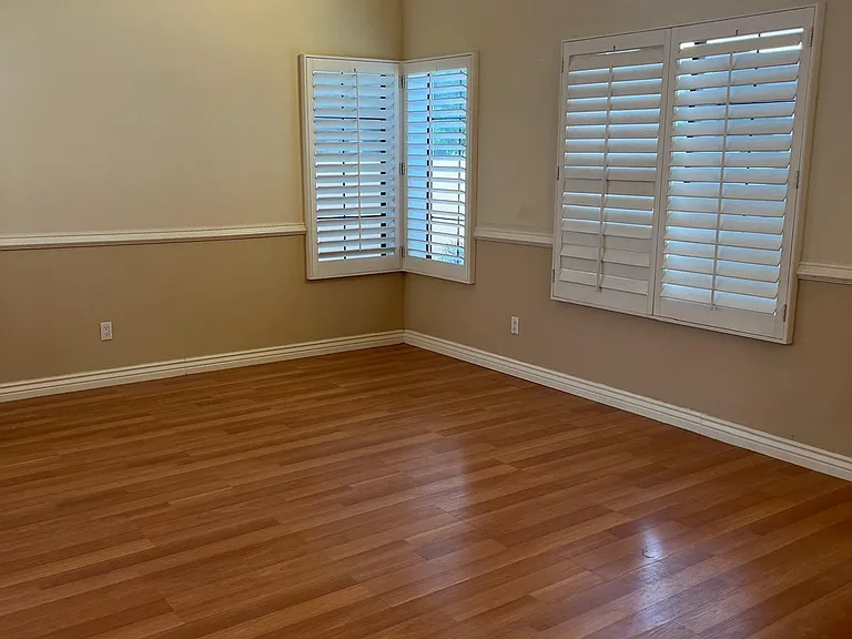 5545 W Wethersfield Dr — Photo 8