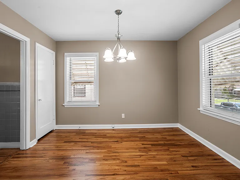 10335 Saint Henry Ln — Photo 7