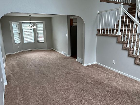5th image of 8820 Nantucket Ct