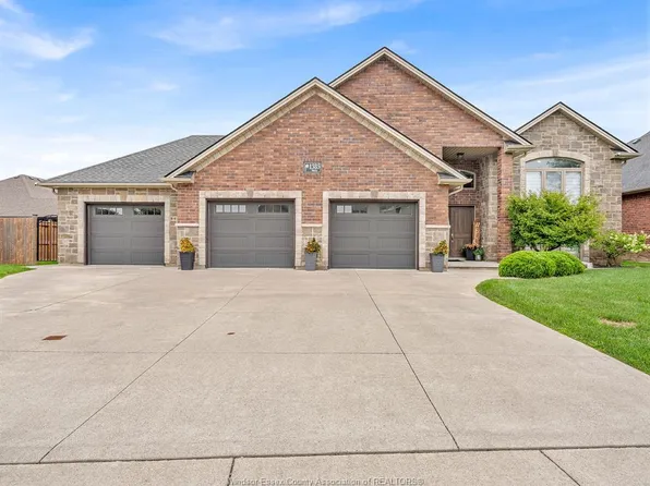 1385 Pascal Ave, Windsor, ON N8L 0T6