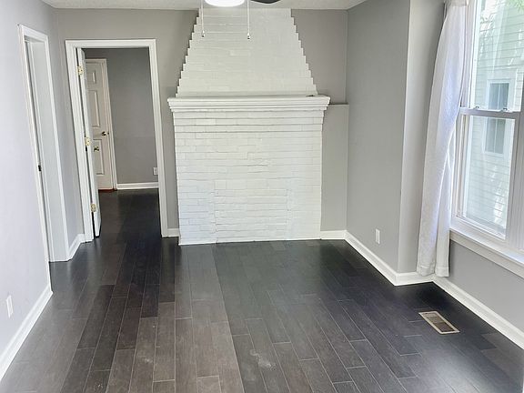 3rd image of 331 Gatewood Ave