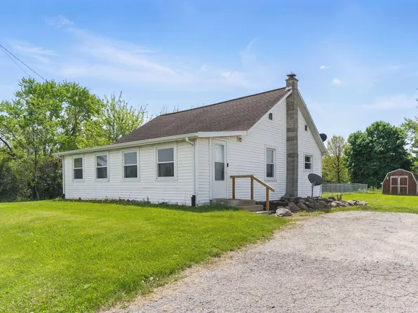 2042 Us Highway 6, Waterloo, IN 46793