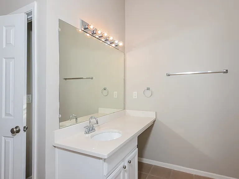 3370 Spring Mesa Dr — Photo 12