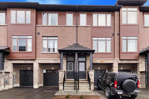 61 Soho St #25 Photo 1