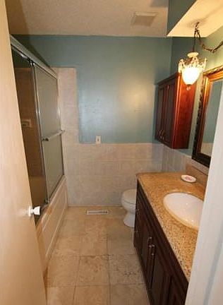 5th image of 11112 N Harrison St