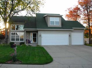 55387 Mayapple Trl W, Osceola, IN 46561