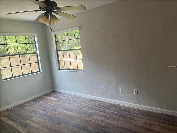 5th image of 2024 SW 73rd Ter