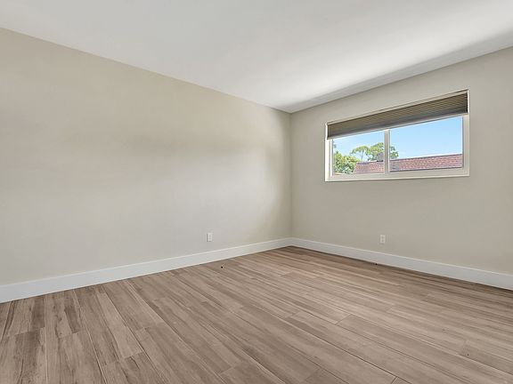5th image of 873 NE 39th St #873
