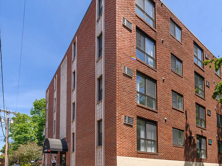 16 Trowbridge Street Cambridge MA 02138 — Photo 21