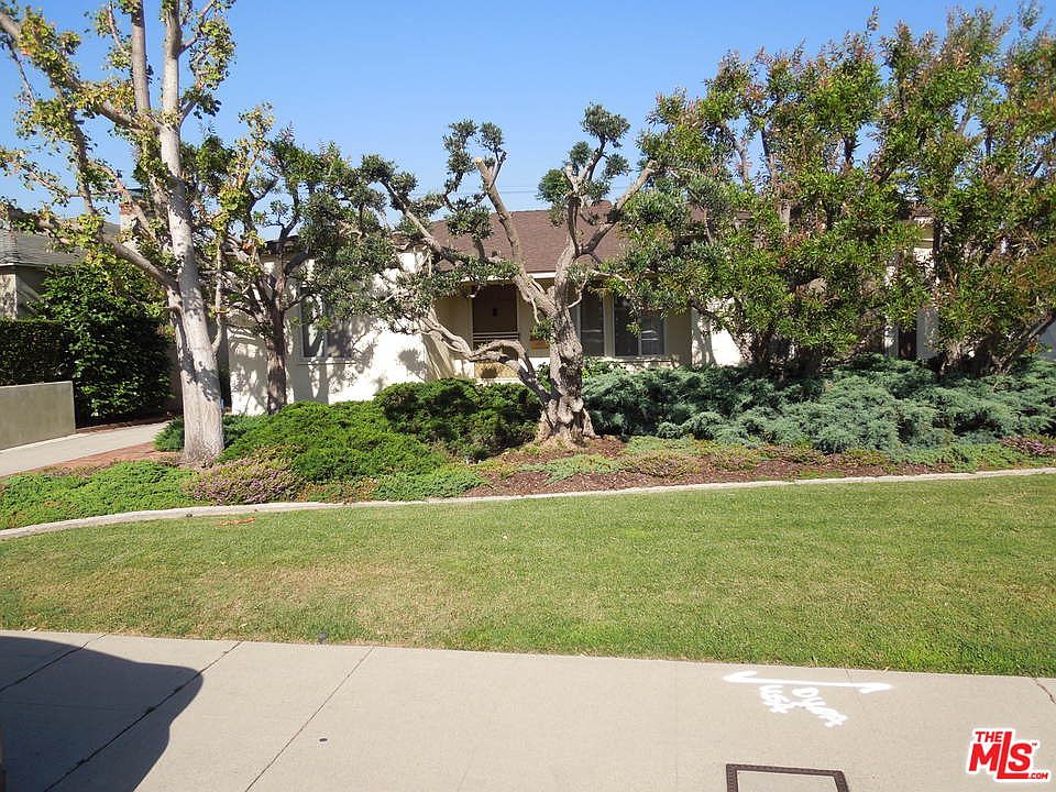 1st image of 8501 Croydon Ave