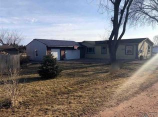26468 484th Ave, Valley Springs, SD 57068