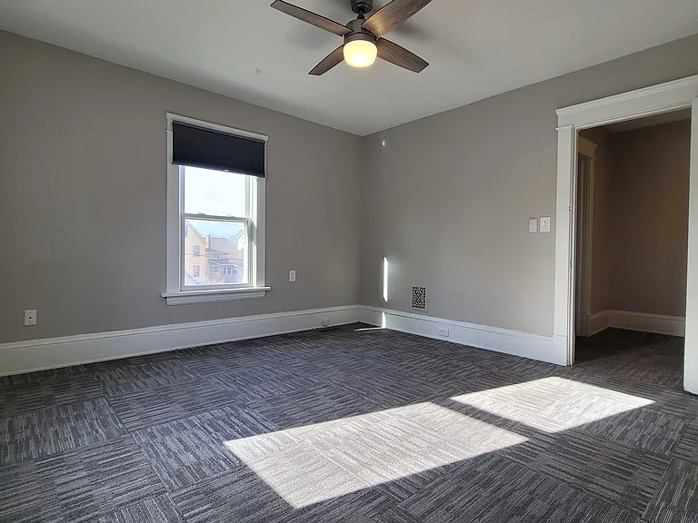 1446 Owego Ave — Photo 10