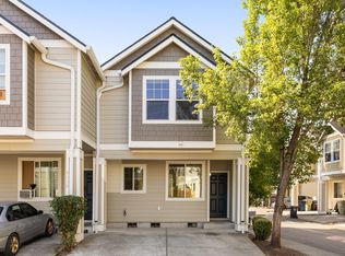 8630 NE Hyde Park Ln, Hillsboro, OR 97006