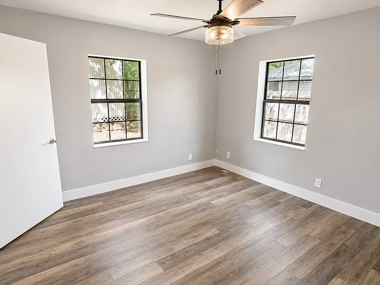 2914 W Morton St — Photo 15