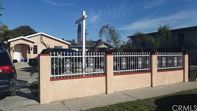 1st image of 629 W 84th St