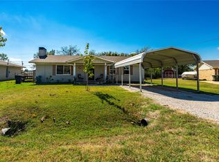116 McAnally Dr, Mabank, TX 75147