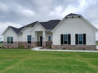 15194 S County Line Rd, Justin, TX 76247