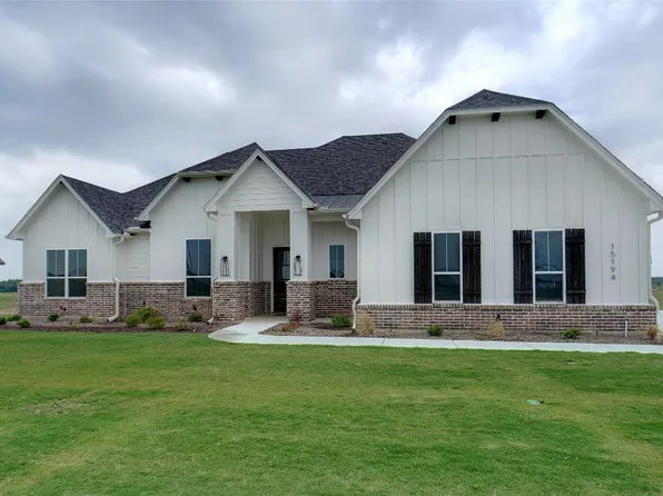 15194 S County Line Rd, Justin, TX 76247