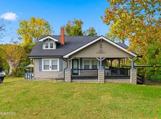 4143 Walker Blvd, Knoxville, TN 37917