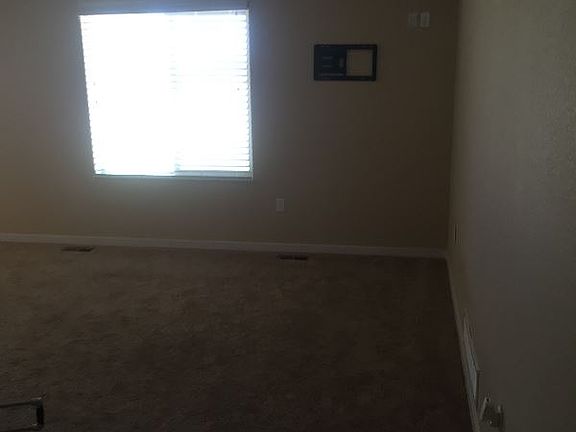 5th image of 3415 34th Ave