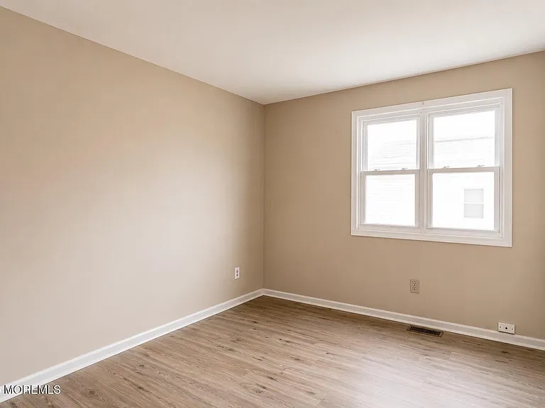 610A N Victoria Ave #1 — Photo 12