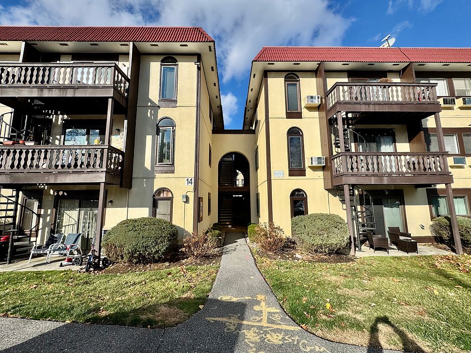 1st image of 14 Granada Cres APT 20
