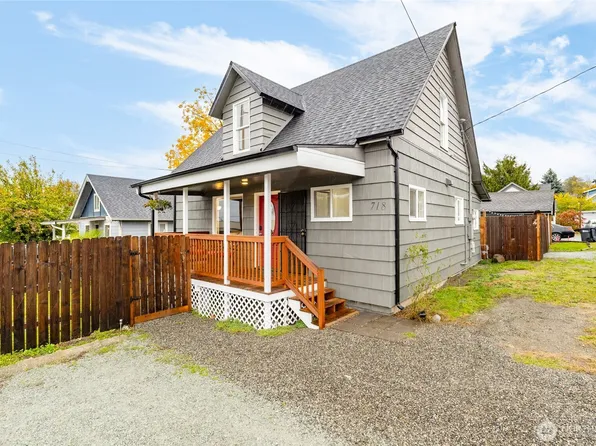 718 N 1st Street, Mount Vernon, WA 98273