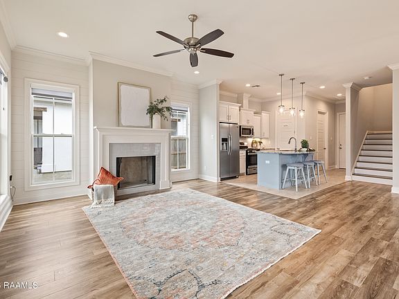 3rd image of 103 Laurel Grove Blvd