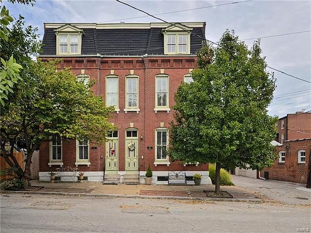 1st image of 1815 Crittenden St