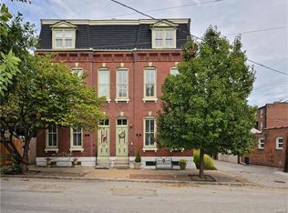 1815 Crittenden St, Saint Louis, MO 63118