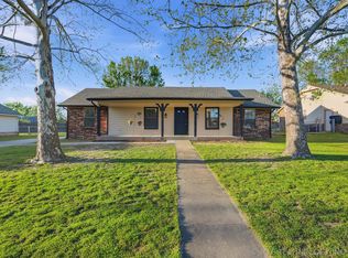 8008 E Madison St, Broken Arrow, OK 74014