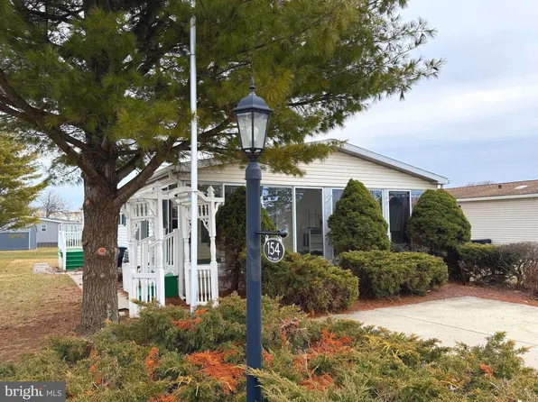 154 W Spruce St, Palmyra, PA 17078