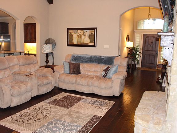 5th image of 4304 Rock Bend Dr