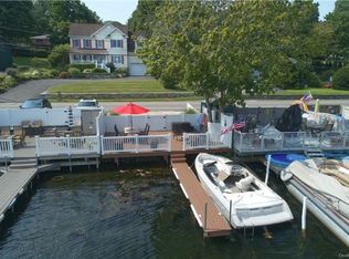 862 S Lake Blvd, Mahopac, NY