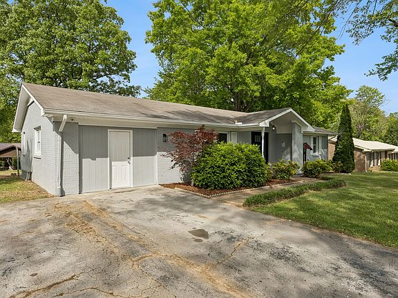 4th image of 1612 Whippoorwill Dr