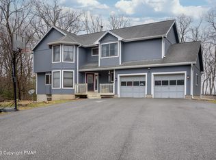 375 Switzgabel Dr, Brodheadsville, PA