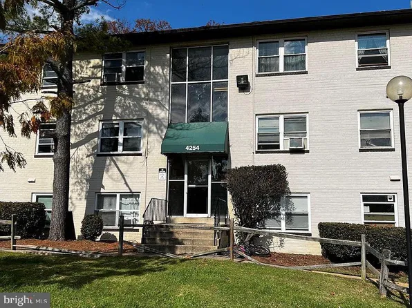 4254 Buckman Rd APT 1, Alexandria, VA 22309