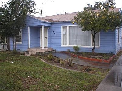 1st image of 2063 Country Club Blvd