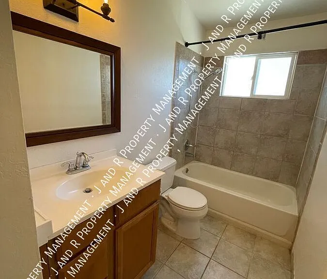 9628 Helio Dr — Photo 5