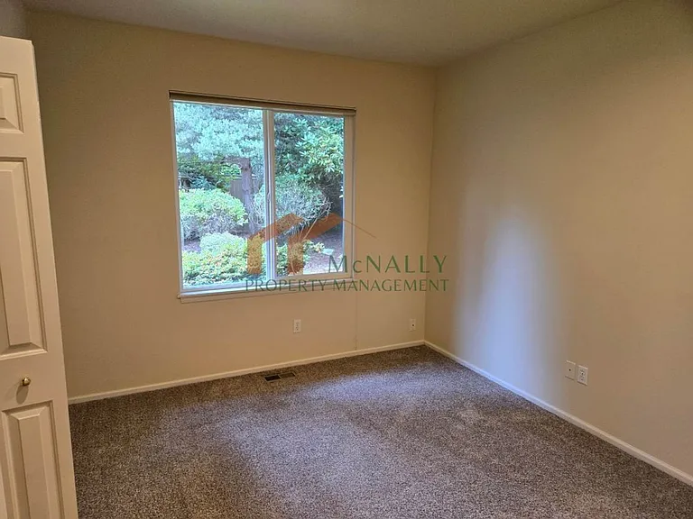 2807 19th Avenue Ct NW — Photo 13