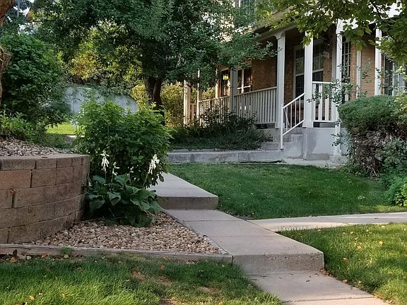 Privet Walk to Unit