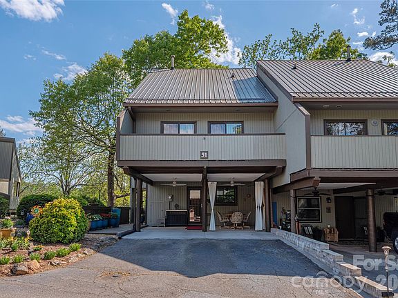 2nd image of 51 Maple Ridge Ln