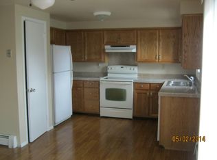 1658 W Marhill Rd, Green Bay, WI 54313